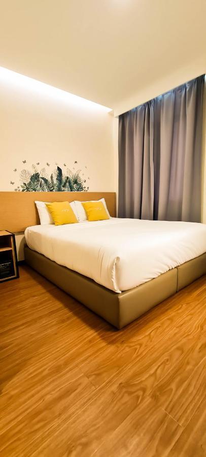 Qlio Hotel Кота Кинабалу Екстериор снимка
